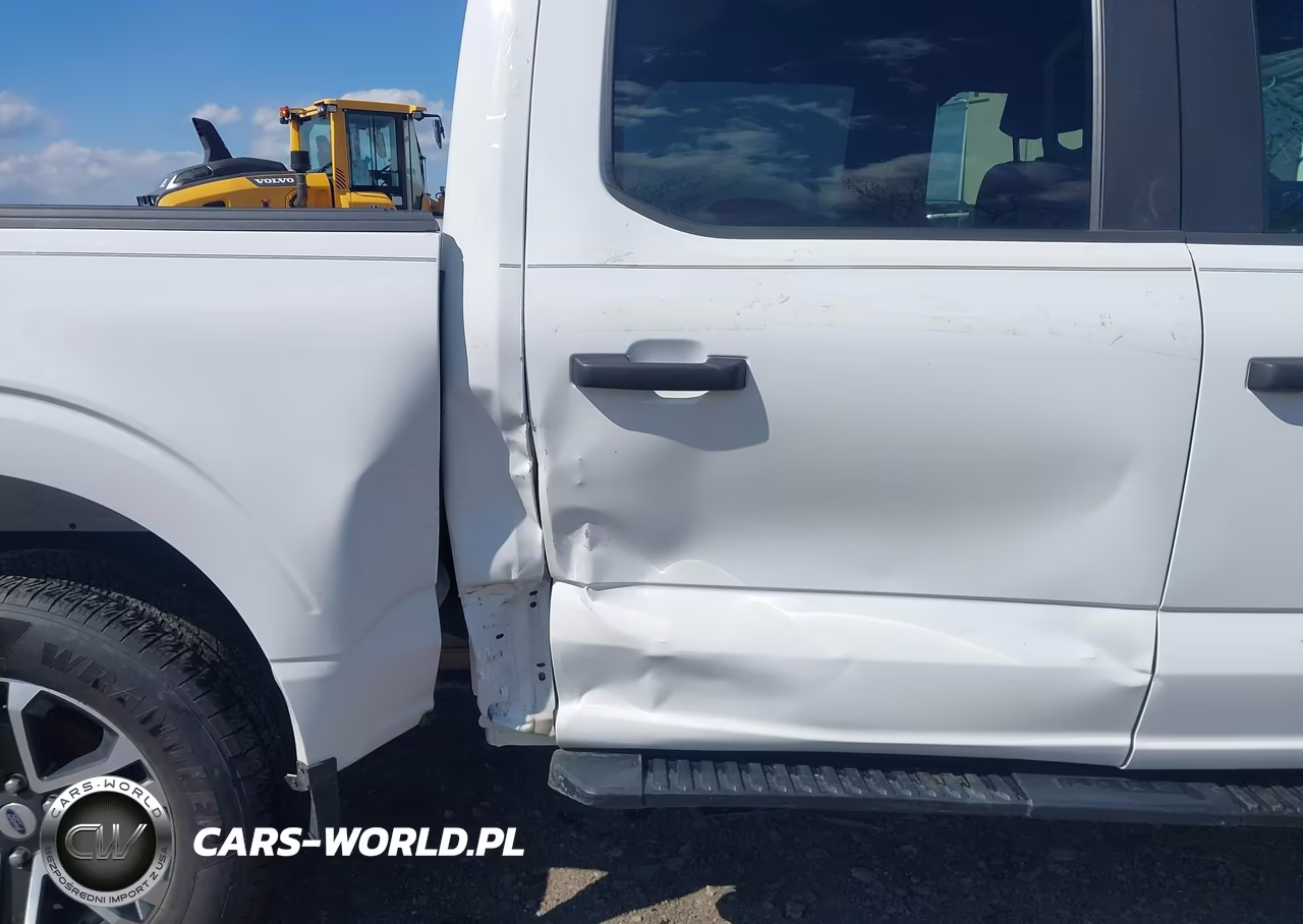 2023 Ford F-150 Xl VIN:1FTEW1EP5PKD55227 - 17
