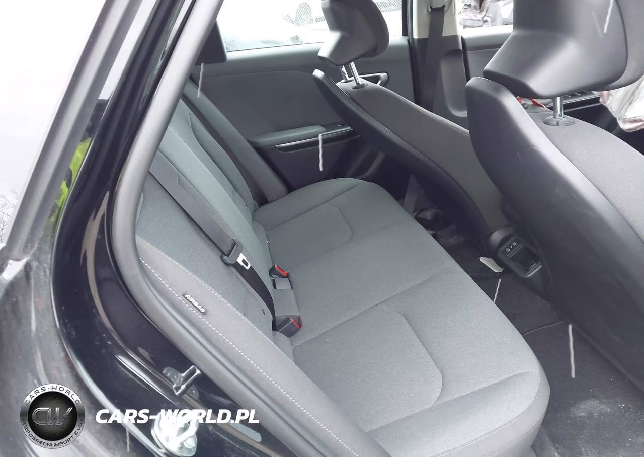 2025 Kia K4 Lxs VIN:3KPFT4DE4SE106217 - 8