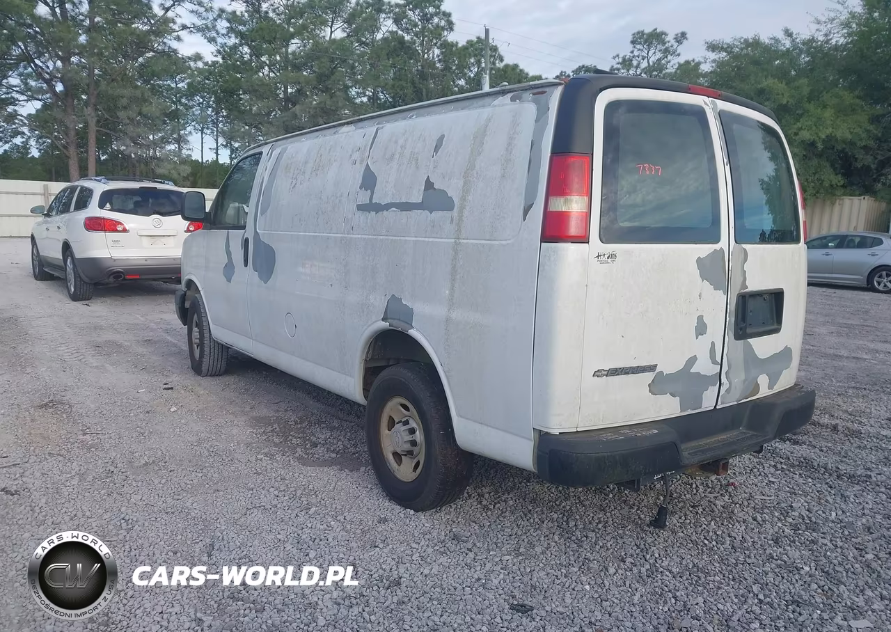 2007 Chevrolet Express Work Van VIN:1GCGG25V071125238 - 3