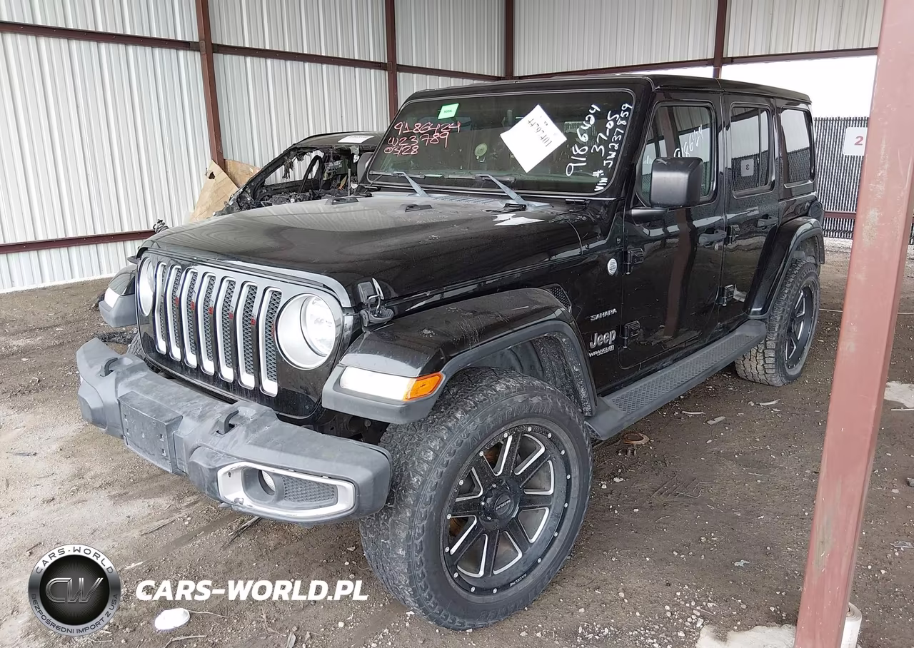 2018 Jeep Wrangler Unlimited Sahara 4X4 VIN:1C4HJXEG2JW237859 - 2