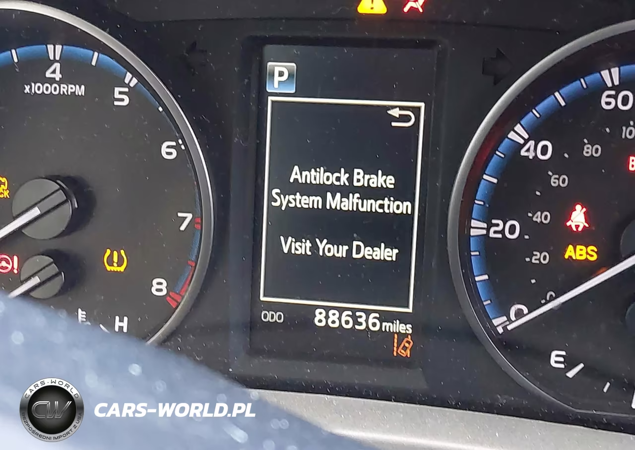 2017 Toyota Rav4 Xle VIN:2T3RFREV6HW685157 - 16