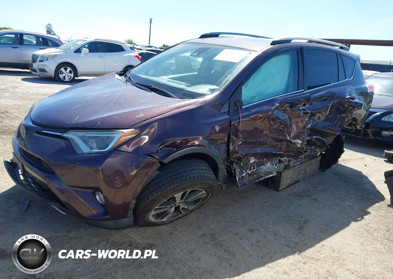 2017 Toyota Rav4 Xle VIN:2T3RFREV6HW685157 - 6