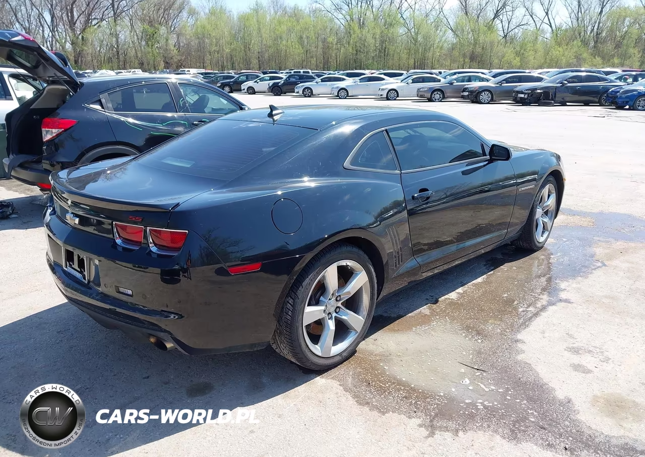 2010 Chevrolet Camaro 2Ss VIN:2G1FK1EJXA9157840 - 4