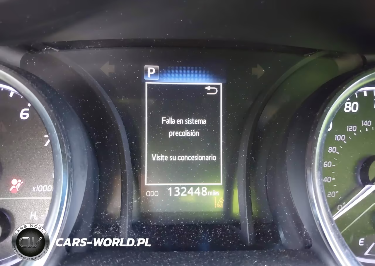 2018 Toyota Camry Le VIN:JTNB11HK5J3010116 - 15