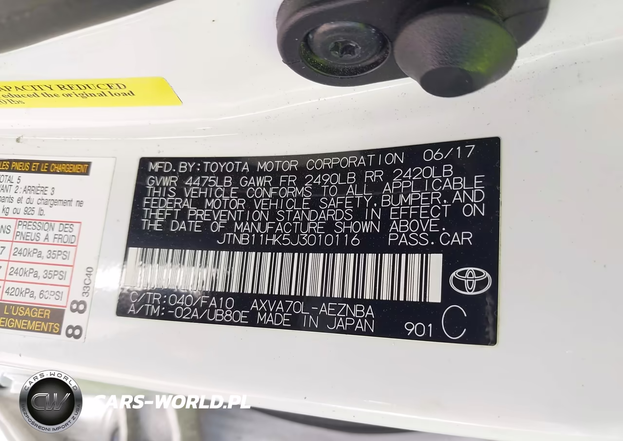 2018 Toyota Camry Le VIN:JTNB11HK5J3010116 - 9