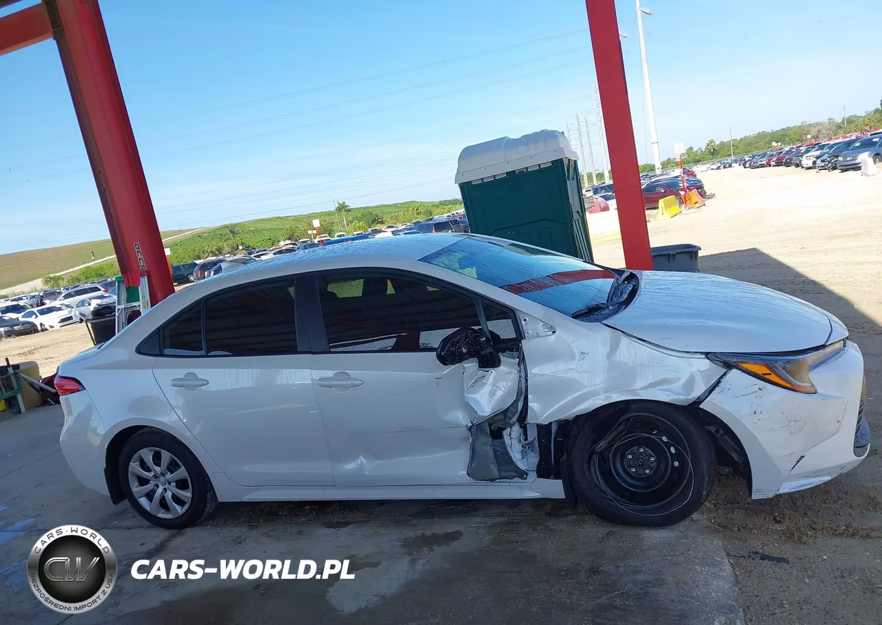 2026 Toyota Corolla Le VIN:5YFB4MDE2TP405720 - 13