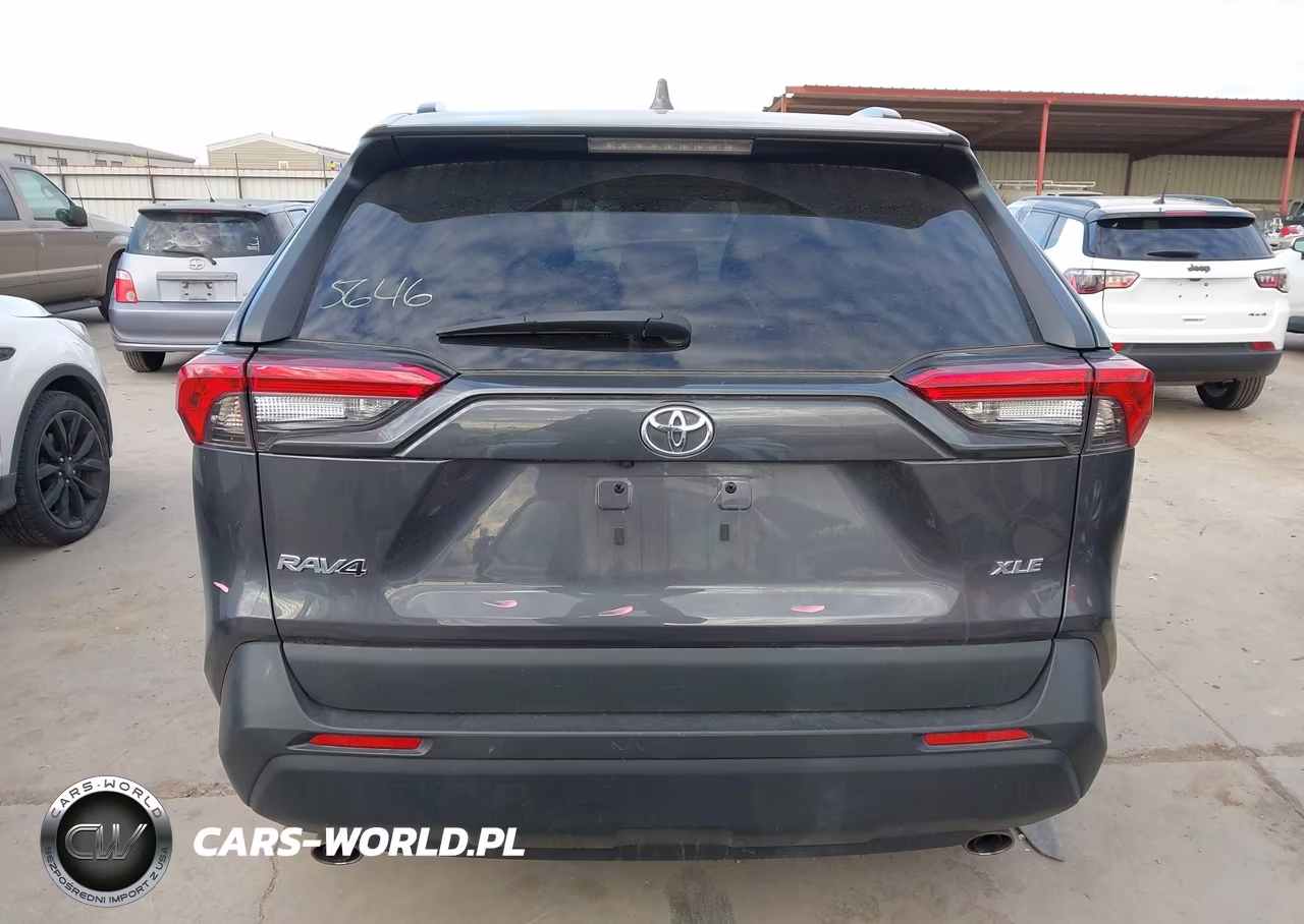 2023 Toyota Rav4 Xle VIN:2T3W1RFV1PC225646 - 17