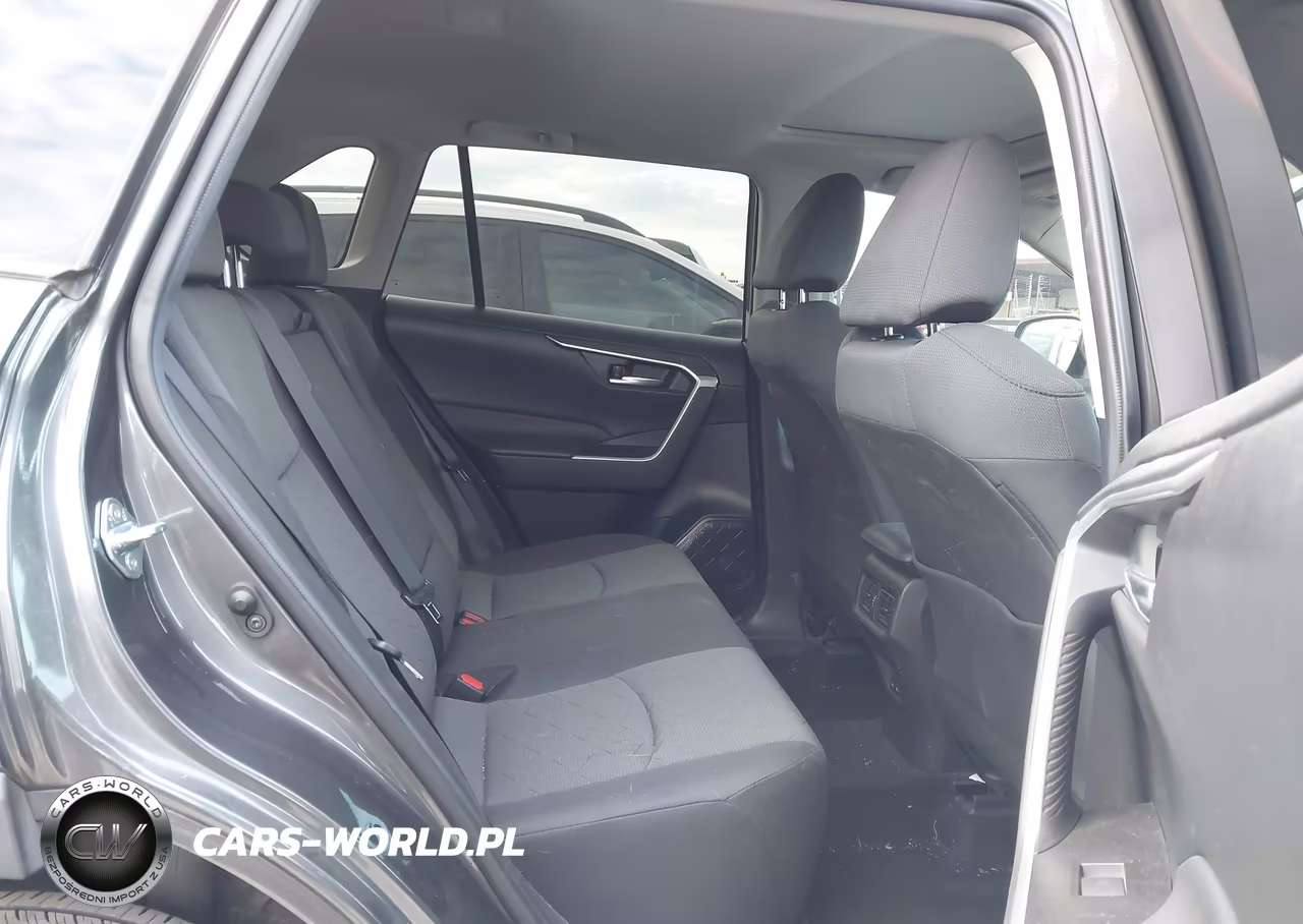 2023 Toyota Rav4 Xle VIN:2T3W1RFV1PC225646 - 8