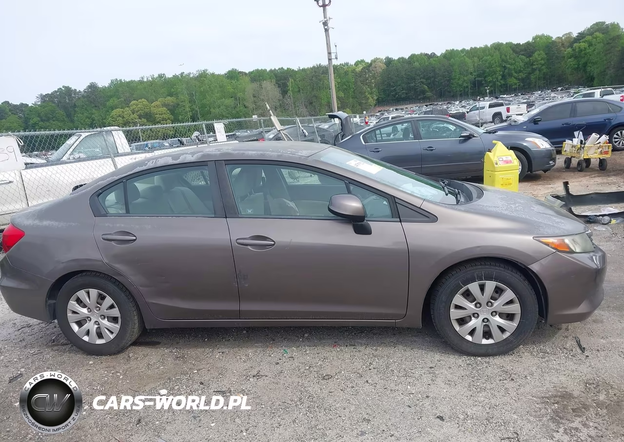 2012 Honda Civic Lx VIN:2HGFB2F59CH560605 - 13
