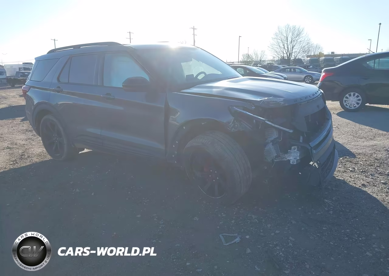 2021 Ford Explorer St – zdjęcie 1 z 17