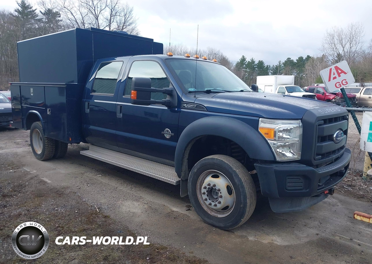 2013 Ford F-450 Chassis Xl