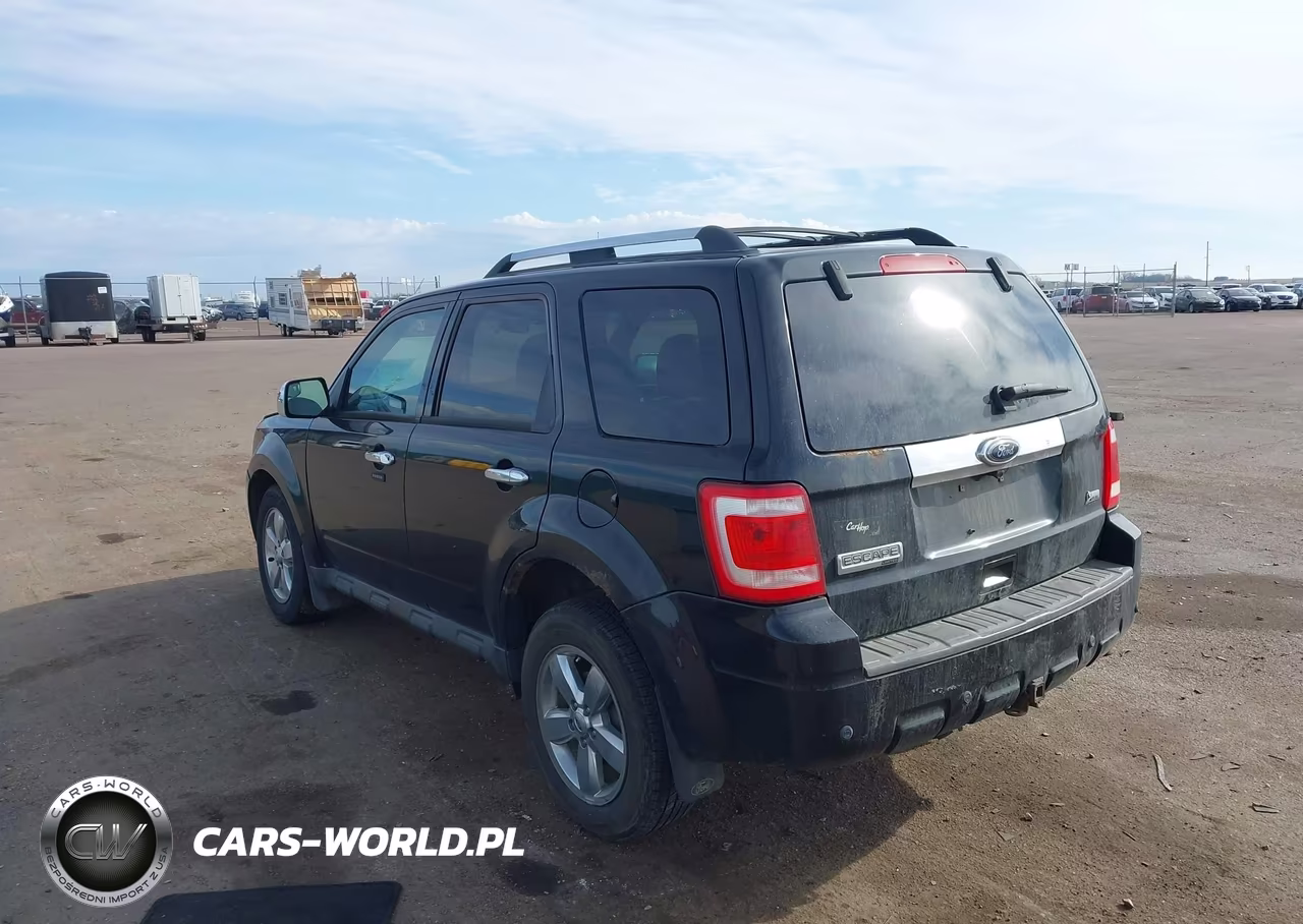 2010 Ford Escape Limited VIN:1FMCU9EGXAKB88409 - 3