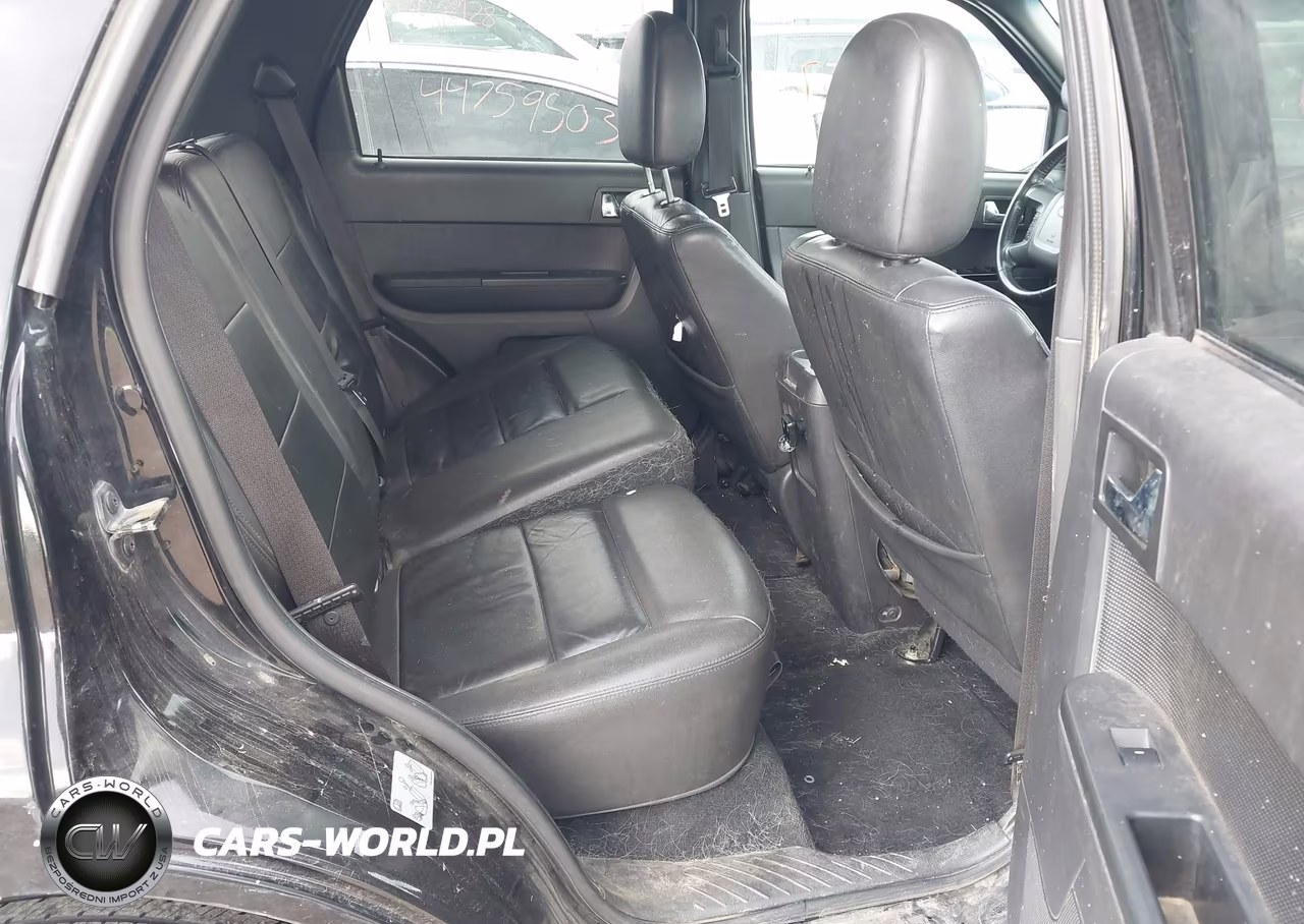 2010 Ford Escape Limited VIN:1FMCU9EGXAKB88409 - 8
