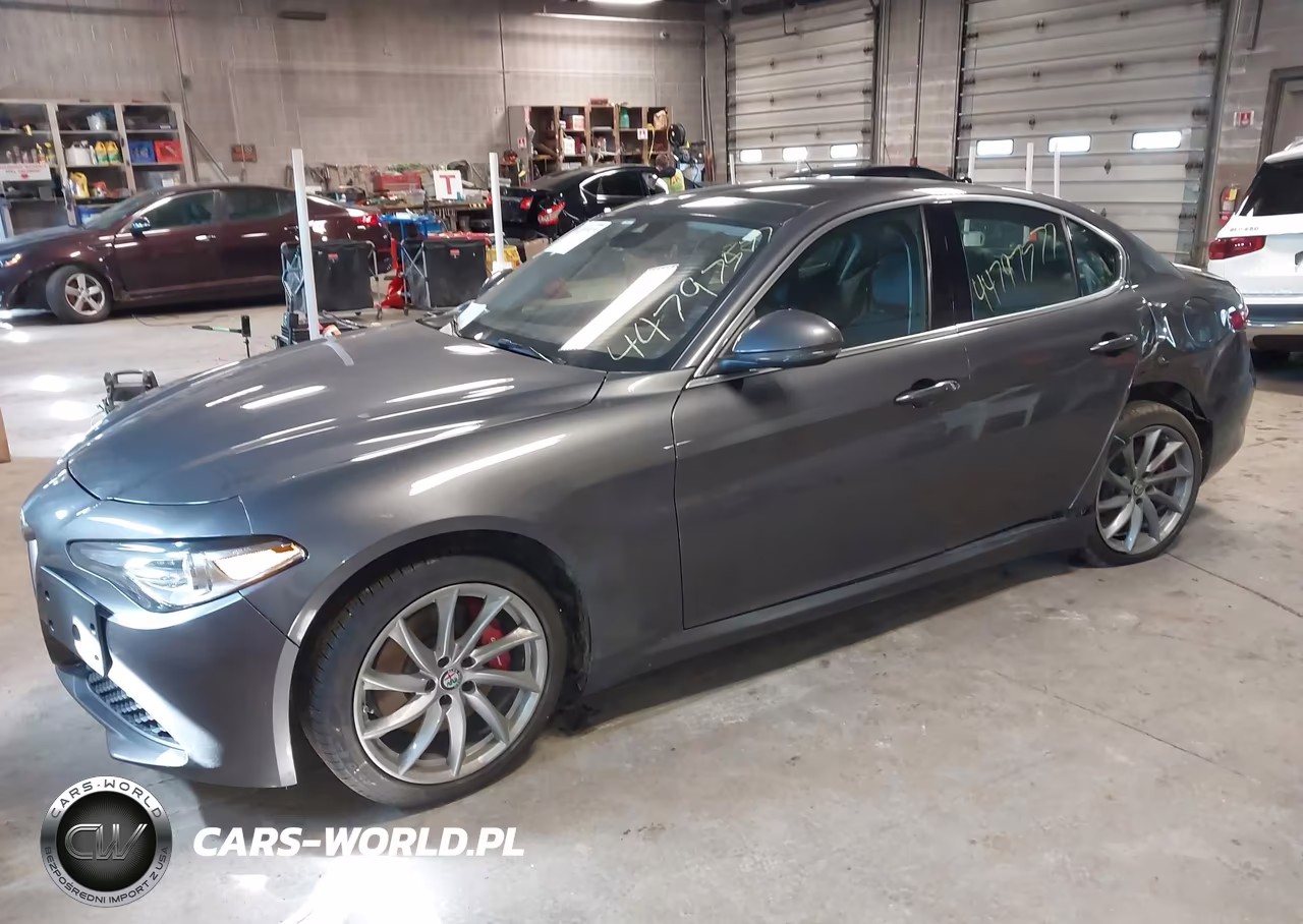 2017 Alfa Romeo Giulia Awd VIN:ZARFAEDN4H7544911 - 2