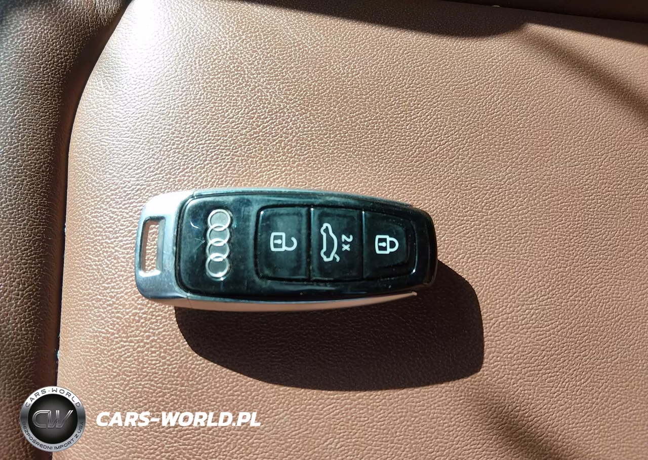 2020 Audi Q7 Premium Plus 55 Tfsi Quattro Tiptronic VIN:WA1LXAF77LD008025 - 11