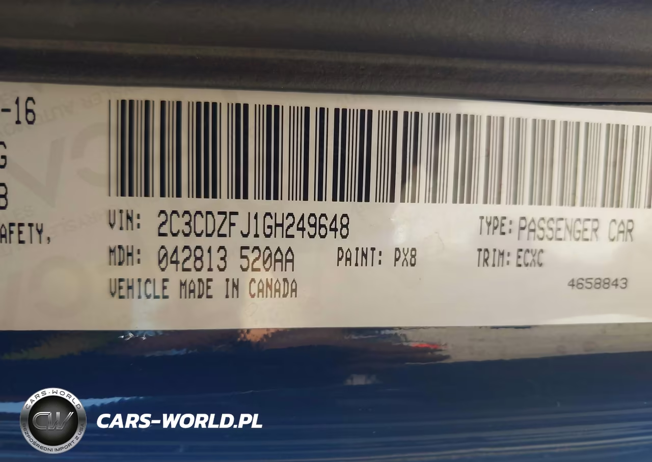 2016 Dodge Challenger 392 Hemi Scat Pack Shaker VIN:2C3CDZFJ1GH249648 - 9