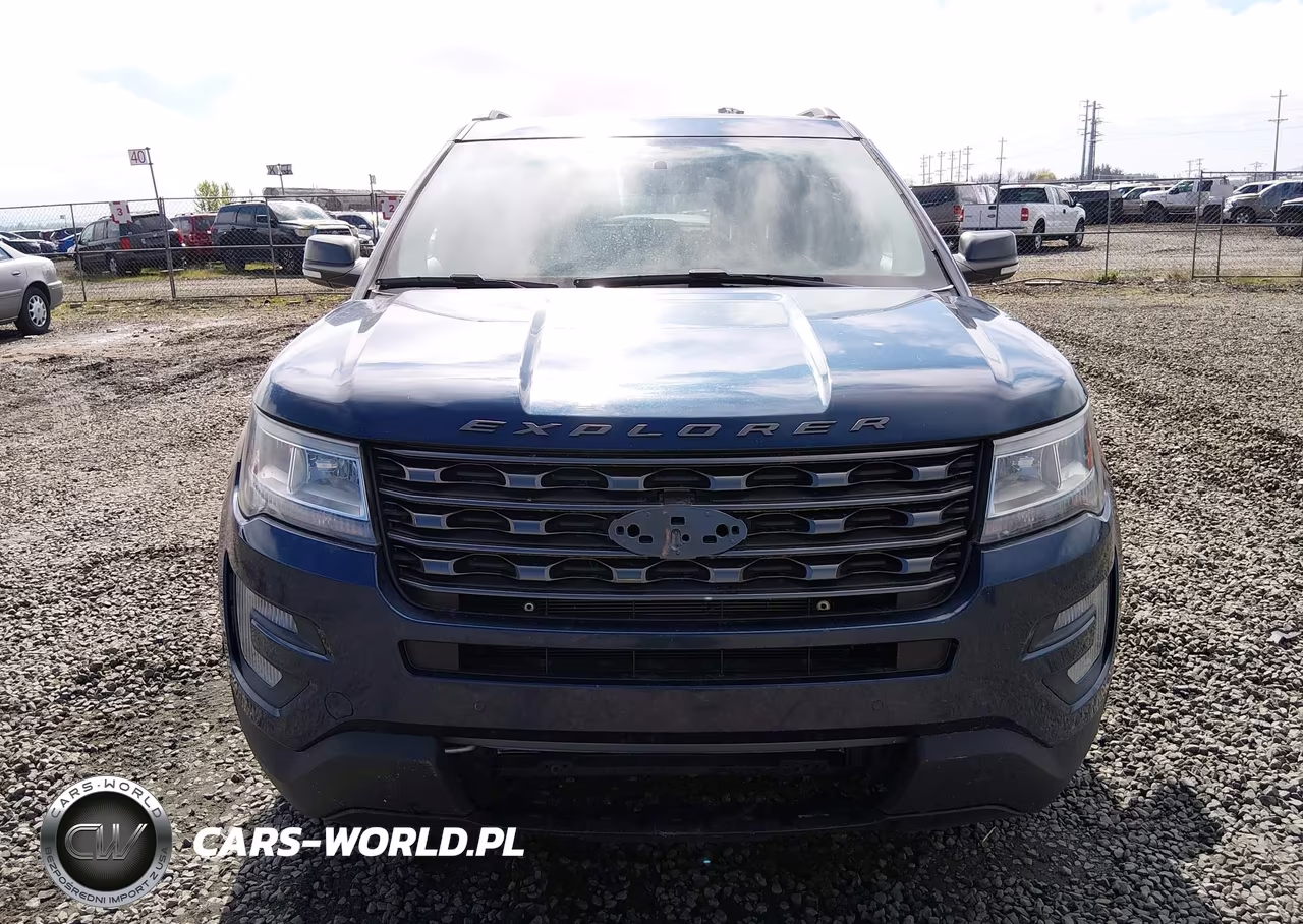 2017 Ford Explorer Xlt VIN:1FM5K8D88HGA14743 - 13