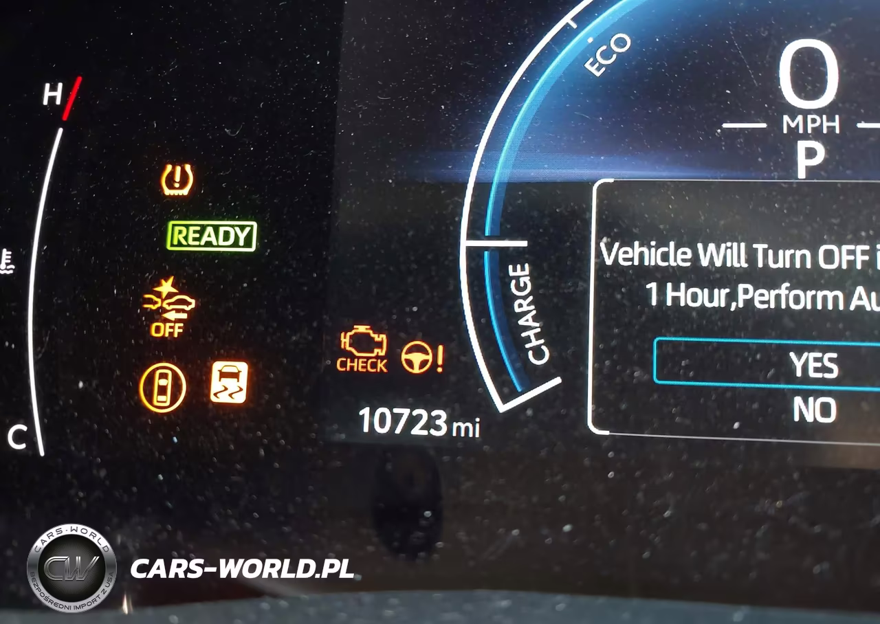 2025 Toyota Camry Le VIN:4T1DAACK6SU201832 - 18
