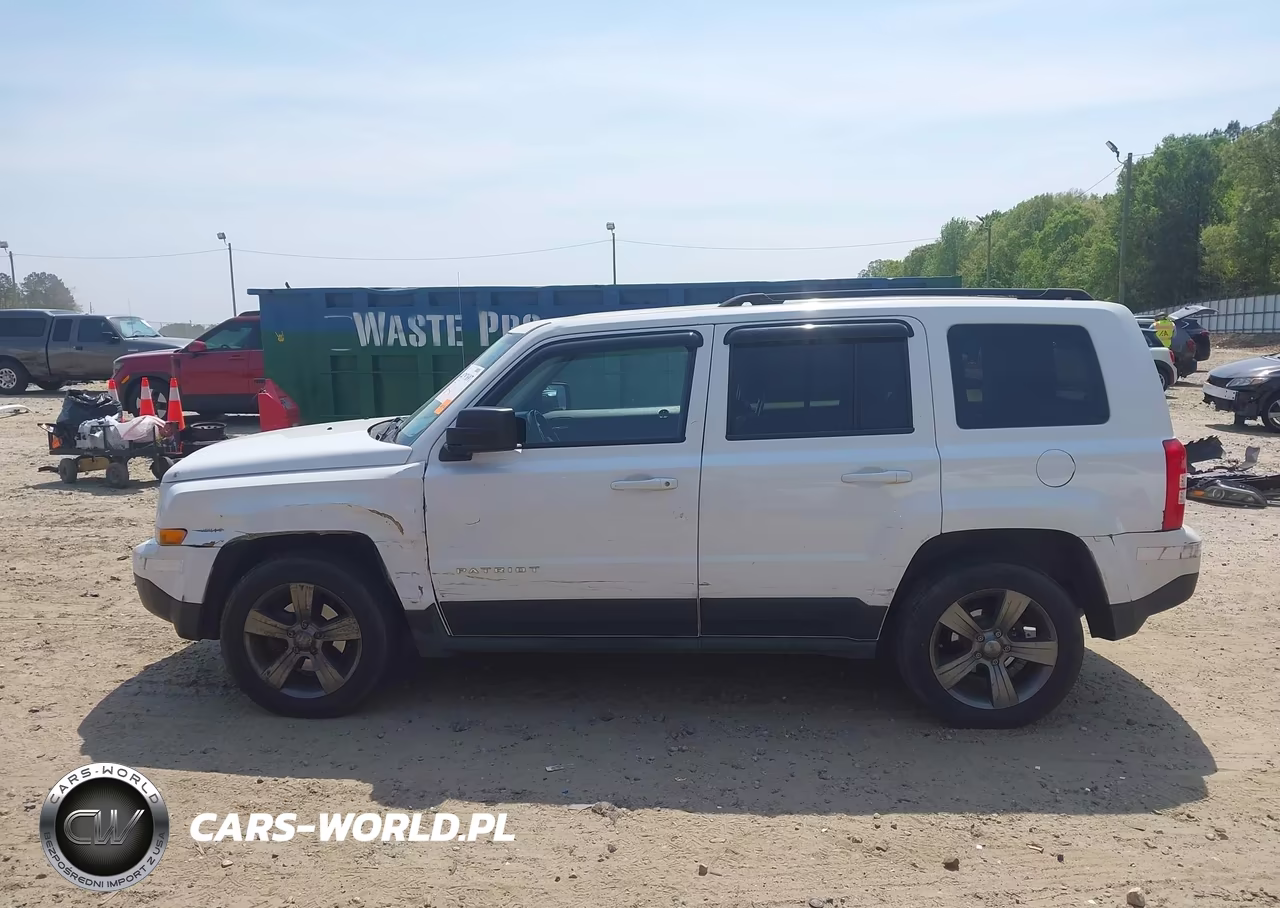 2011 Jeep Patriot Sport VIN:1J4NF1GB4BD274812 - 14