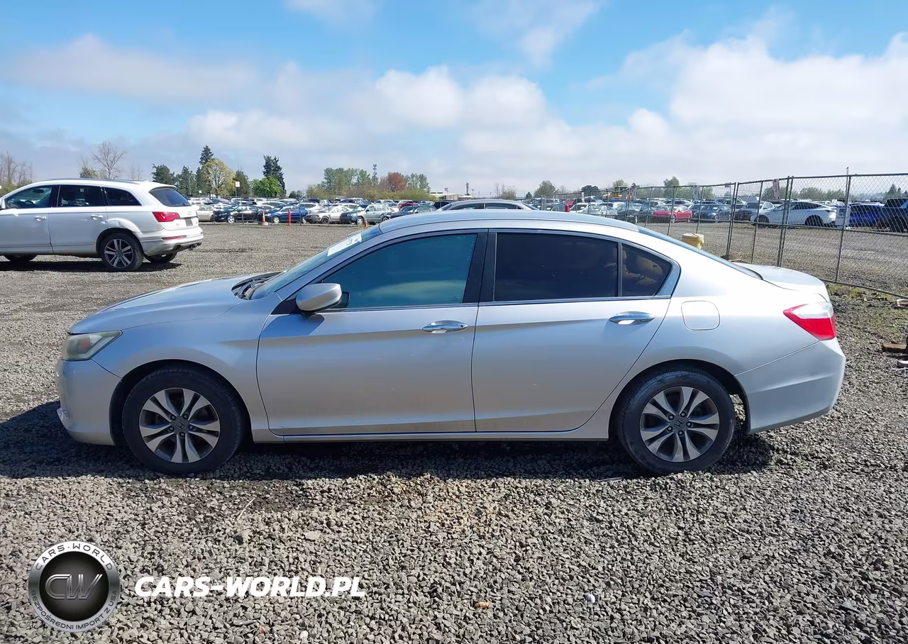 2015 Honda Accord Lx VIN:1HGCR2F3XFA023435 - 14