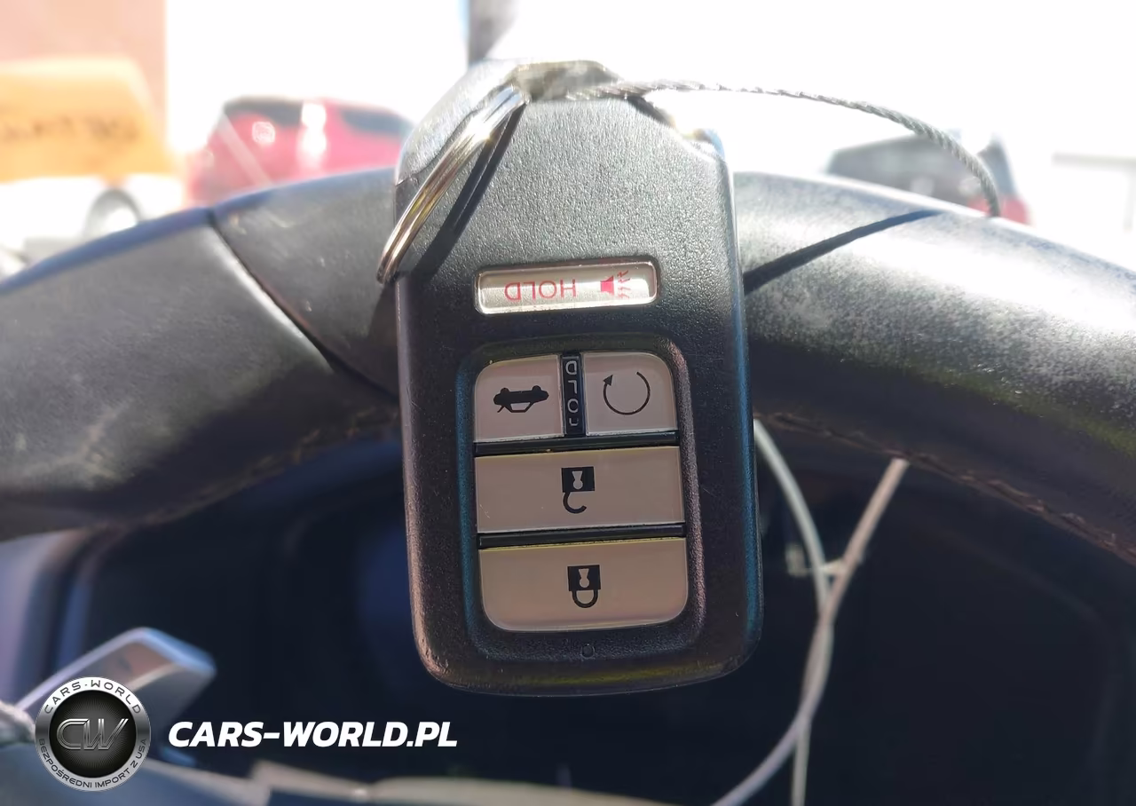 2022 Honda Accord Hybrid Touring VIN:1HGCV3F96NA007401 - 11