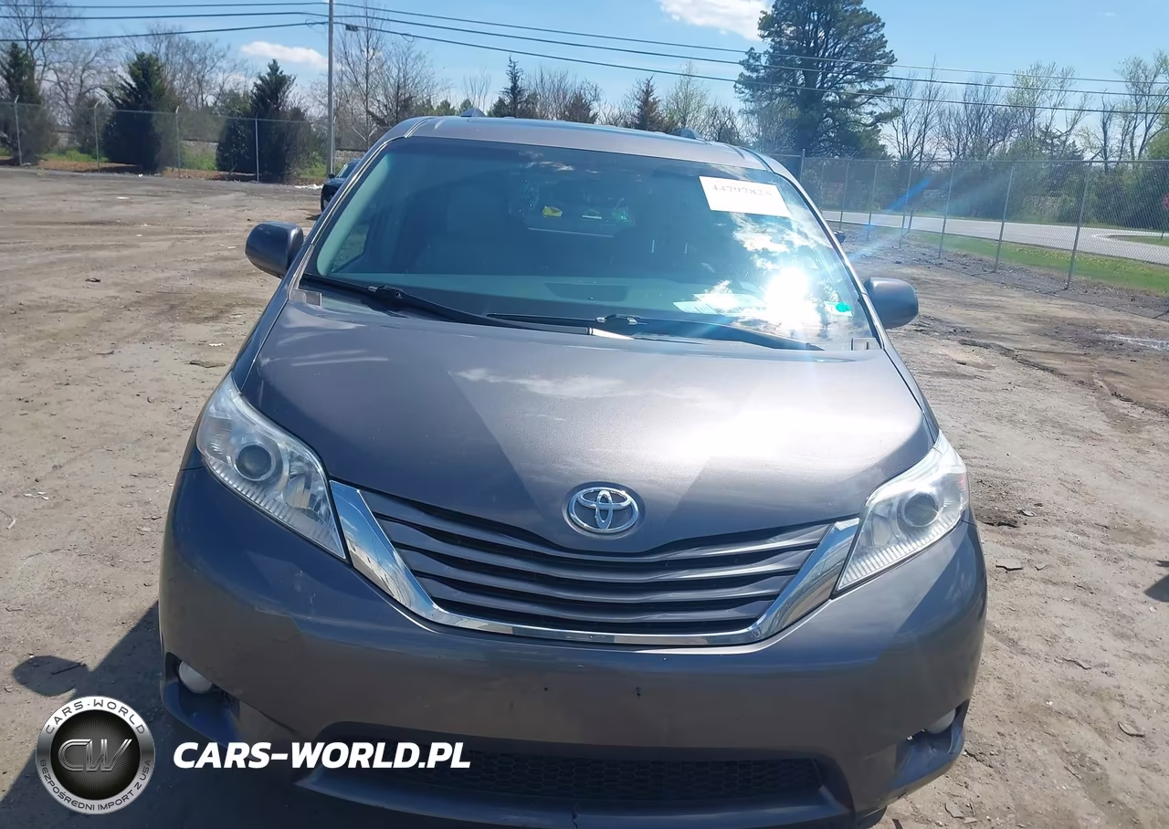 2015 Toyota Sienna Xle 7 Passenger VIN:5TDDK3DC6FS102359 - 12