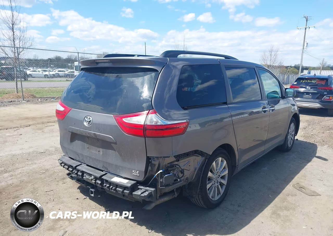 2015 Toyota Sienna Xle 7 Passenger VIN:5TDDK3DC6FS102359 - 4