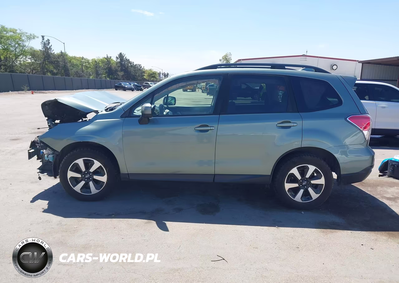 2018 Subaru Forester 2.5I Premium VIN:JF2SJAGC7JH408222 - 14