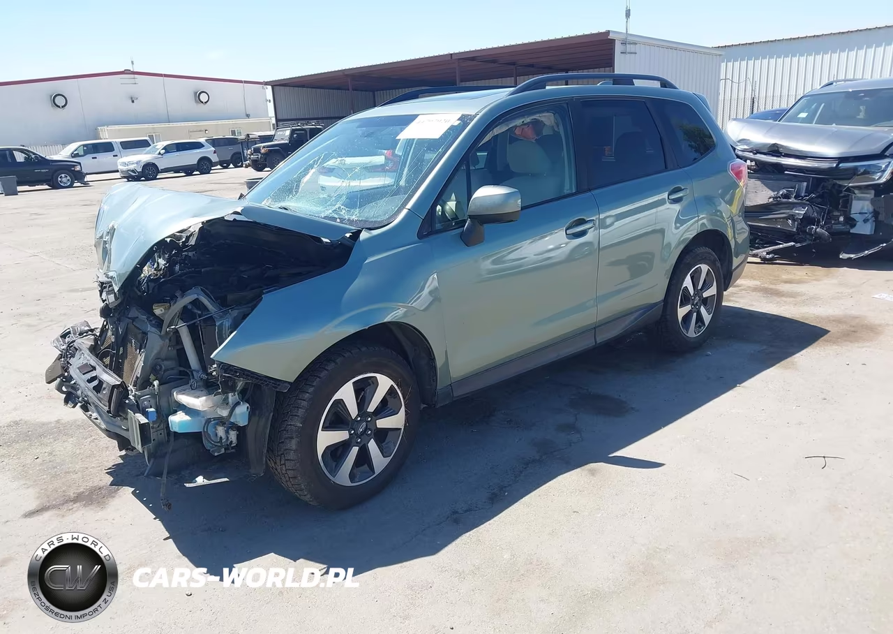 2018 Subaru Forester 2.5I Premium VIN:JF2SJAGC7JH408222 - 2