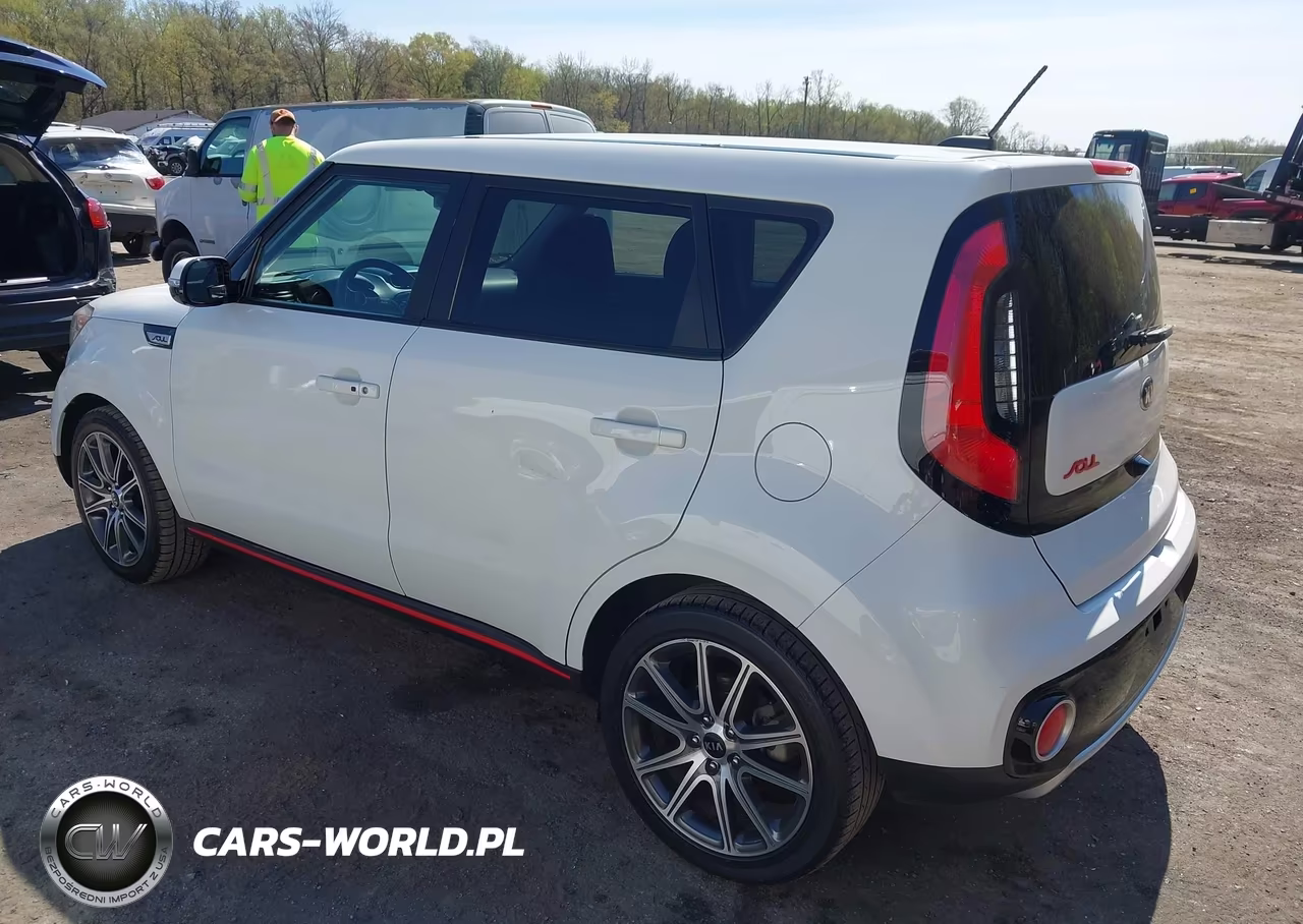 2017 Kia Soul ! VIN:KNDJX3AA9H7494337 - 3