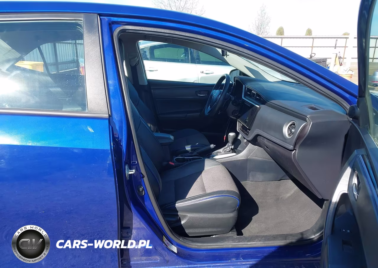 2018 Toyota Corolla Se VIN:2T1BURHE9JC075353 - 5