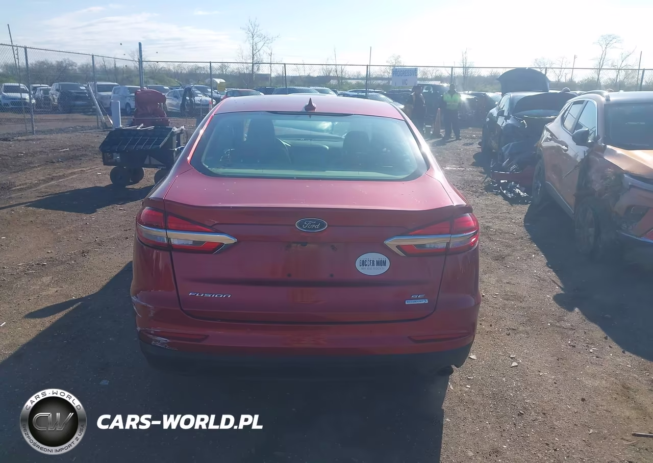 2020 Ford Fusion Se VIN:3FA6P0HD6LR145275 - 17