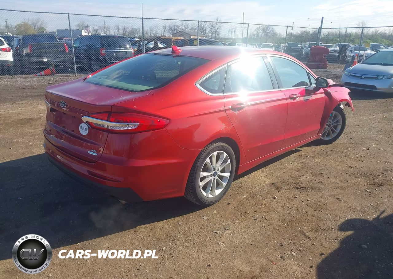 2020 Ford Fusion Se VIN:3FA6P0HD6LR145275 - 4