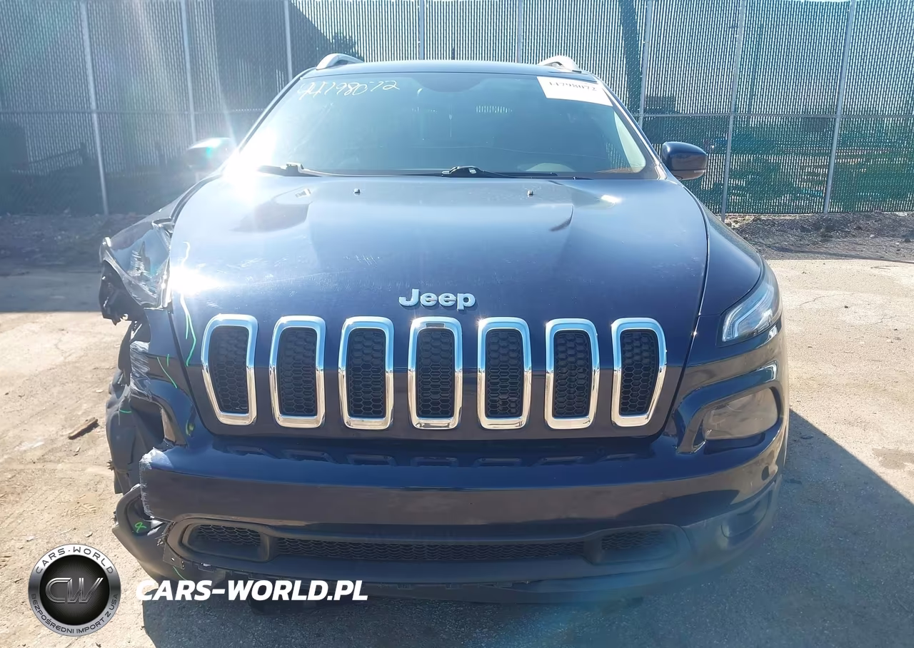 2016 Jeep Cherokee Latitude VIN:1C4PJMCS9GW268777 - 13
