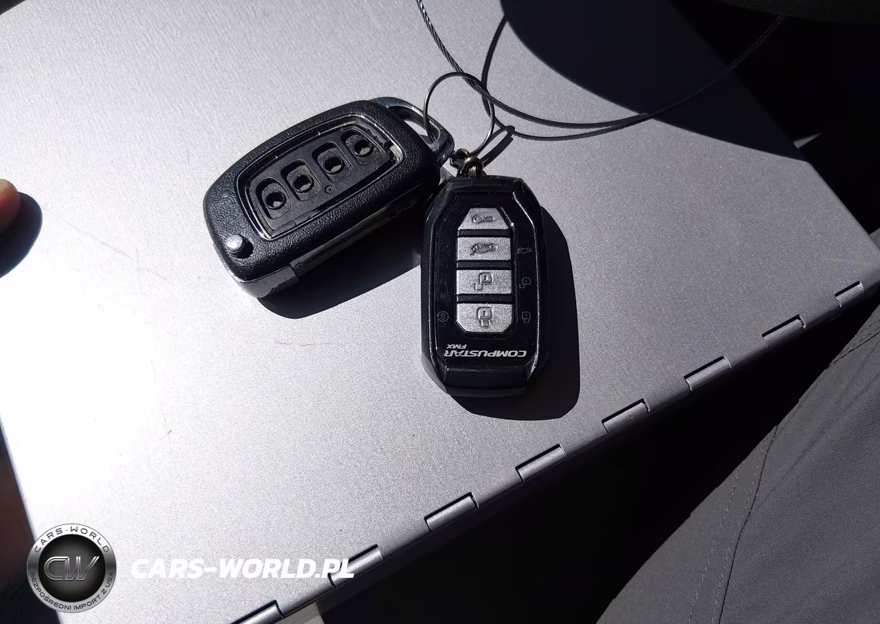 2016 Hyundai Sonata Sport VIN:5NPE34AF5GH360157 - 11