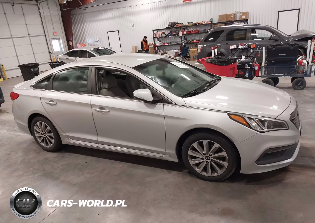 2016 Hyundai Sonata Sport VIN:5NPE34AF5GH360157 - 14
