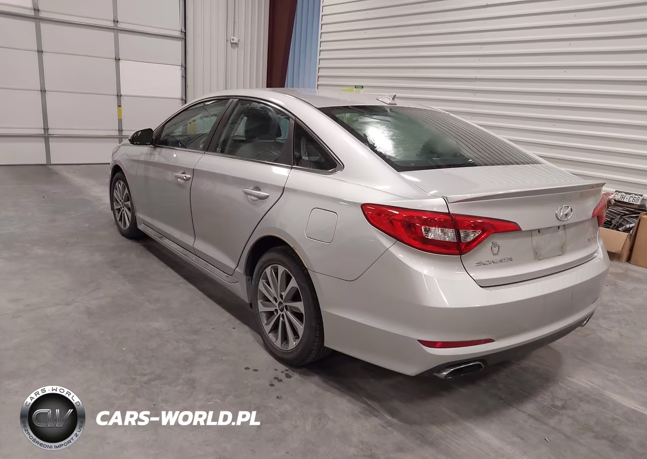 2016 Hyundai Sonata Sport VIN:5NPE34AF5GH360157 - 3