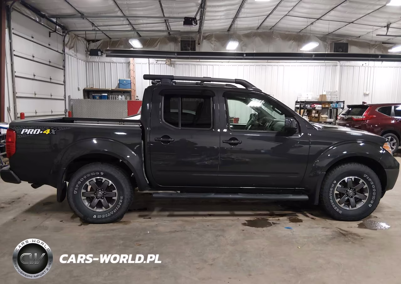 2015 Nissan Frontier Pro-4X VIN:1N6AD0EV9FN731452 - 14