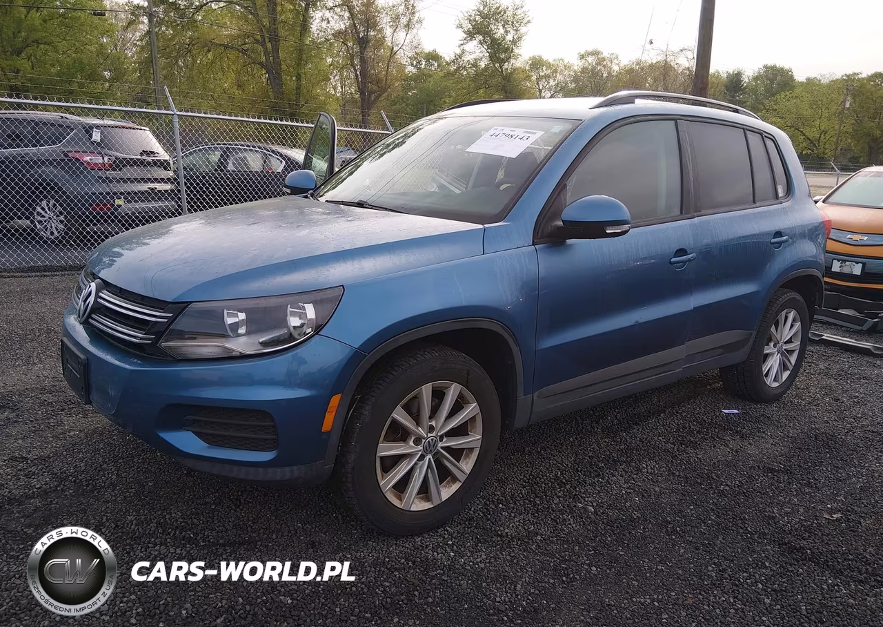 2018 Volkswagen Tiguan Limited 2.0T VIN:WVGBV7AX2JK002798 - 2