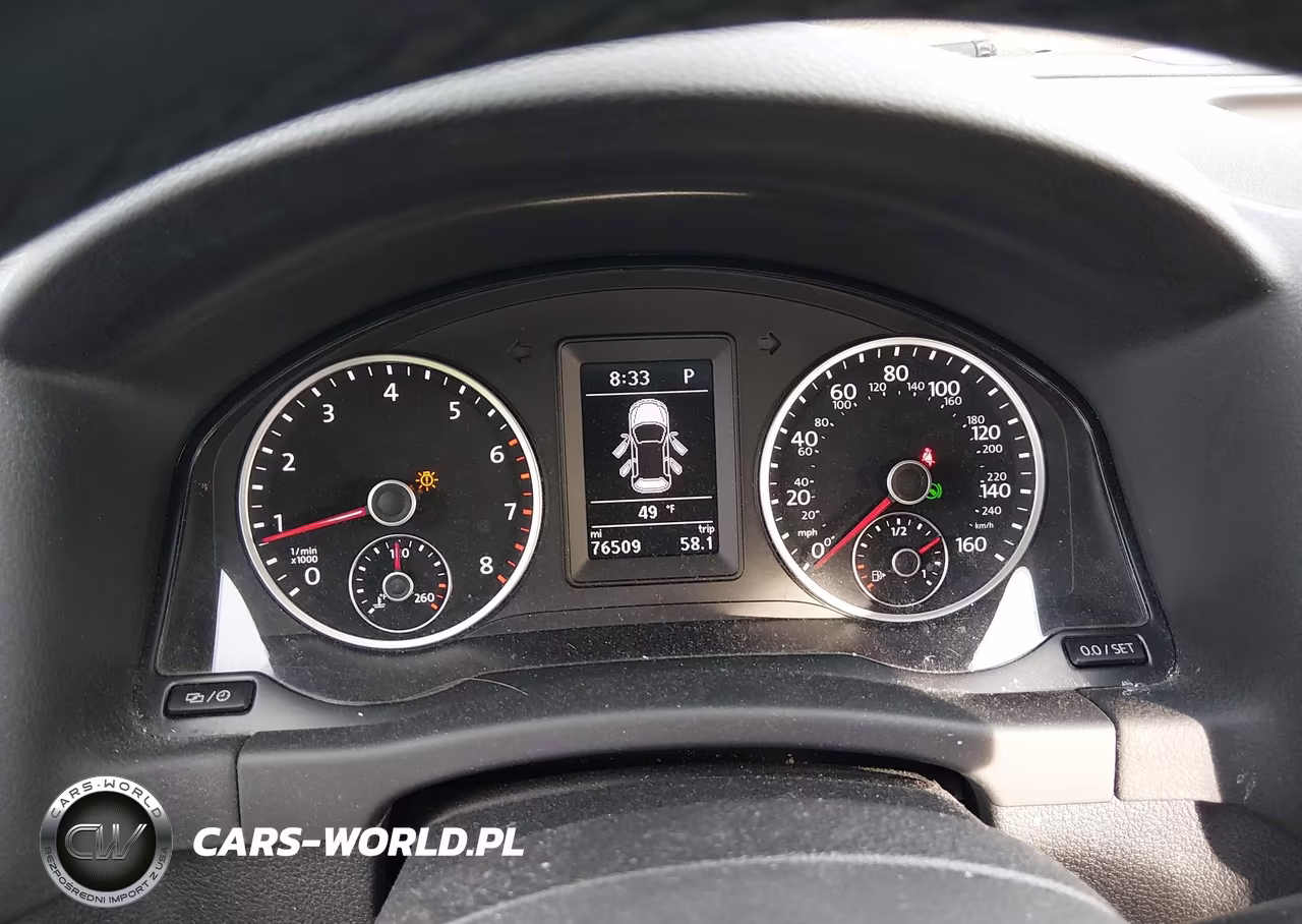 2018 Volkswagen Tiguan Limited 2.0T VIN:WVGBV7AX2JK002798 - 7