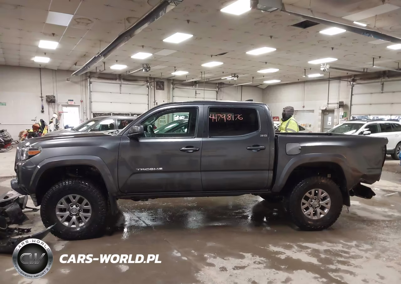 2018 Toyota Tacoma Sr5 V6 VIN:3TMCZ5AN8JM180367 - 15