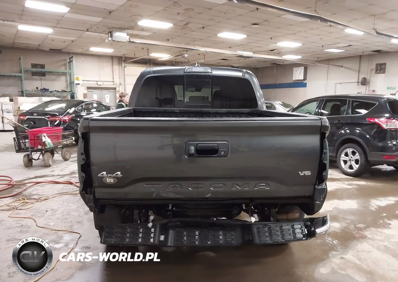 2018 Toyota Tacoma Sr5 V6 VIN:3TMCZ5AN8JM180367 - 6