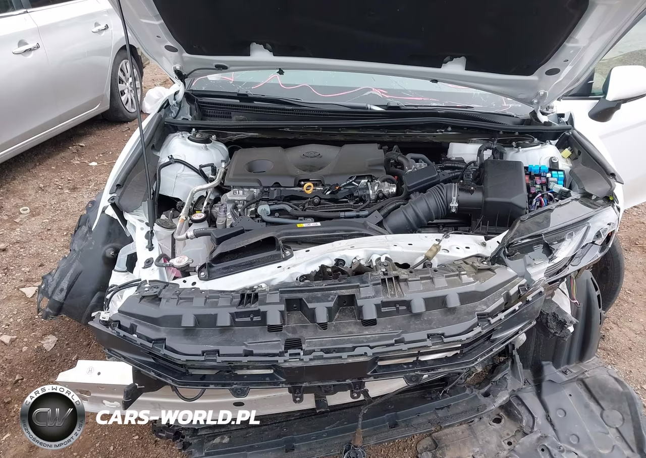 2025 Toyota Camry Le VIN:4T1DAACK7SU594336 - 10