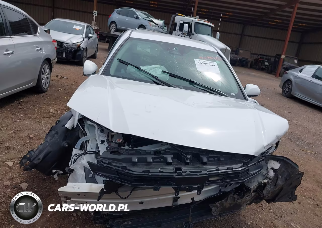 2025 Toyota Camry Le VIN:4T1DAACK7SU594336 - 12