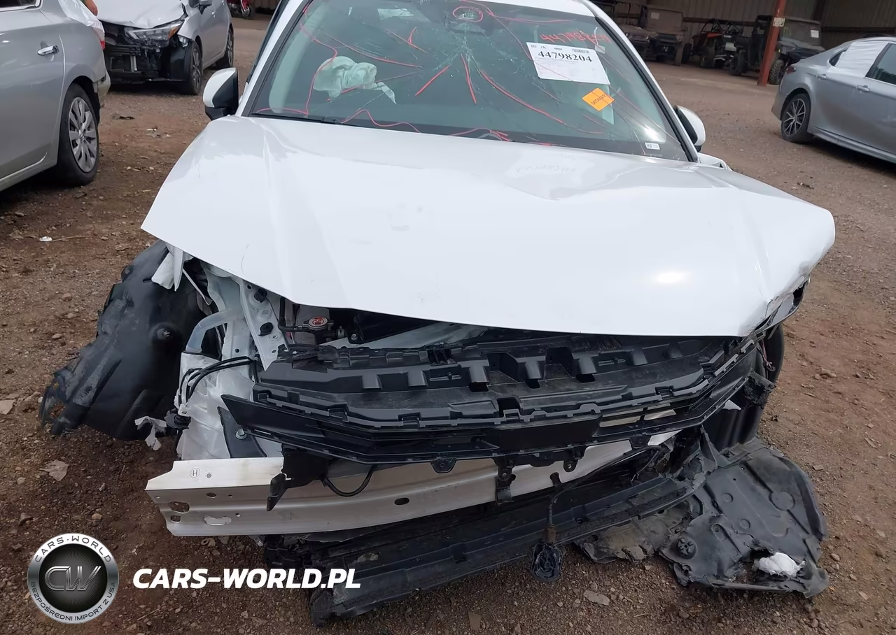 2025 Toyota Camry Le VIN:4T1DAACK7SU594336 - 6