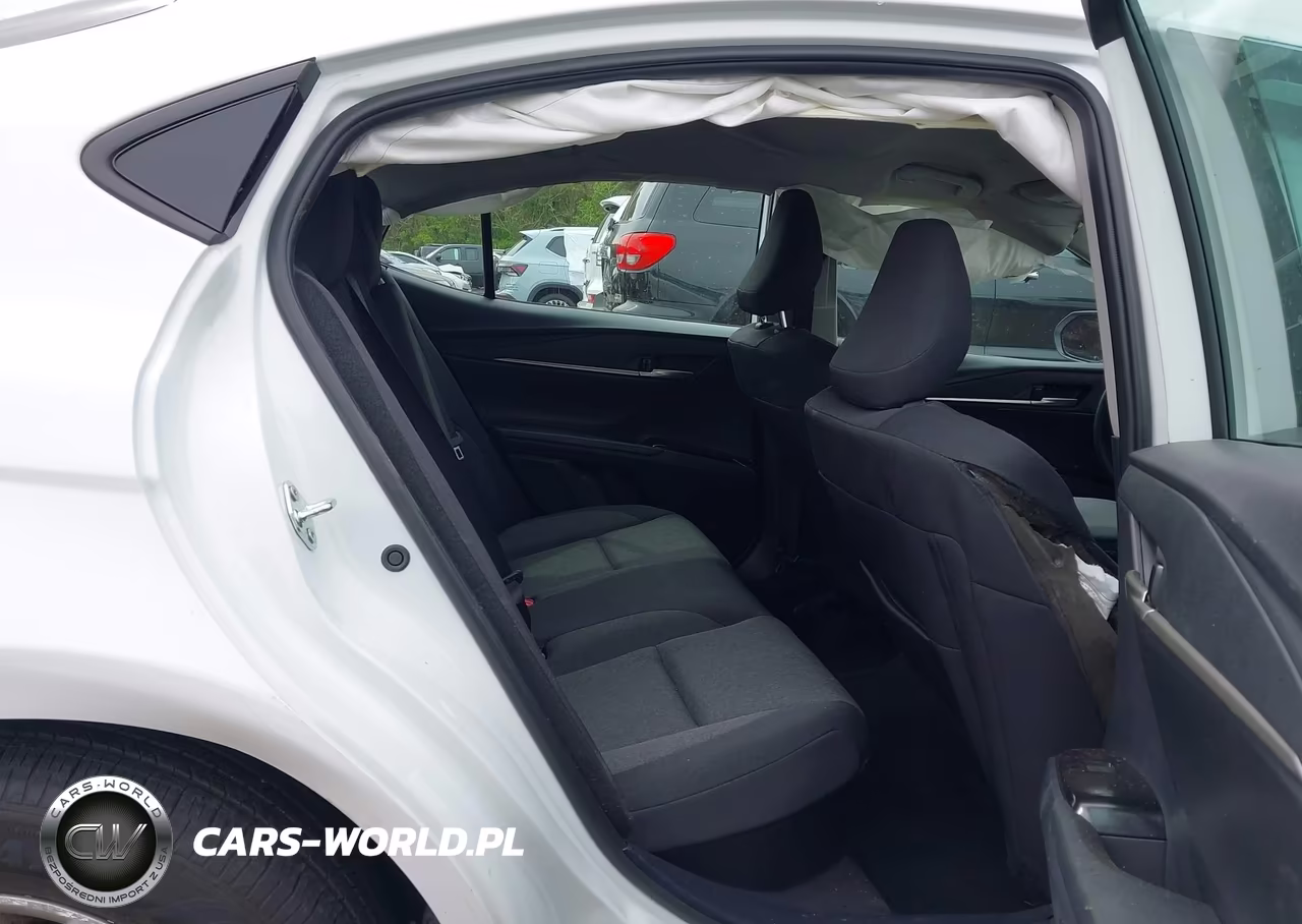 2025 Toyota Camry Le VIN:4T1DAACK7SU594336 - 8