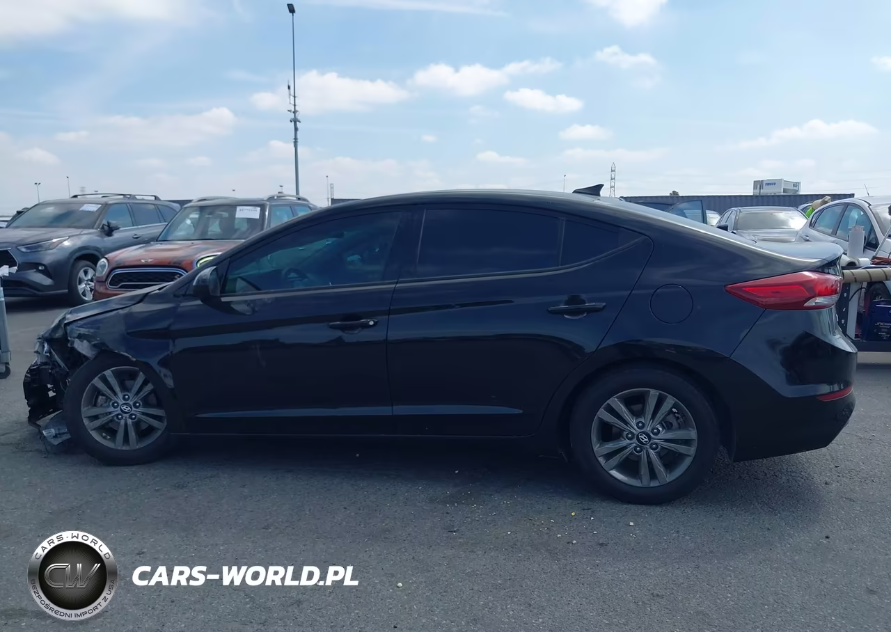 2018 Hyundai Elantra Sel VIN:5NPD84LF2JH328221 - 14