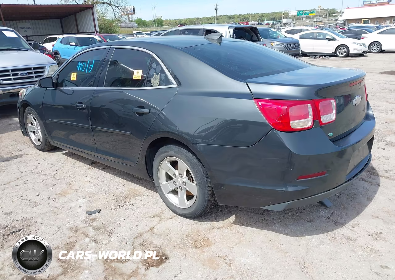 2015 Chevrolet Malibu Ls VIN:1G11B5SL6FF316701 - 3