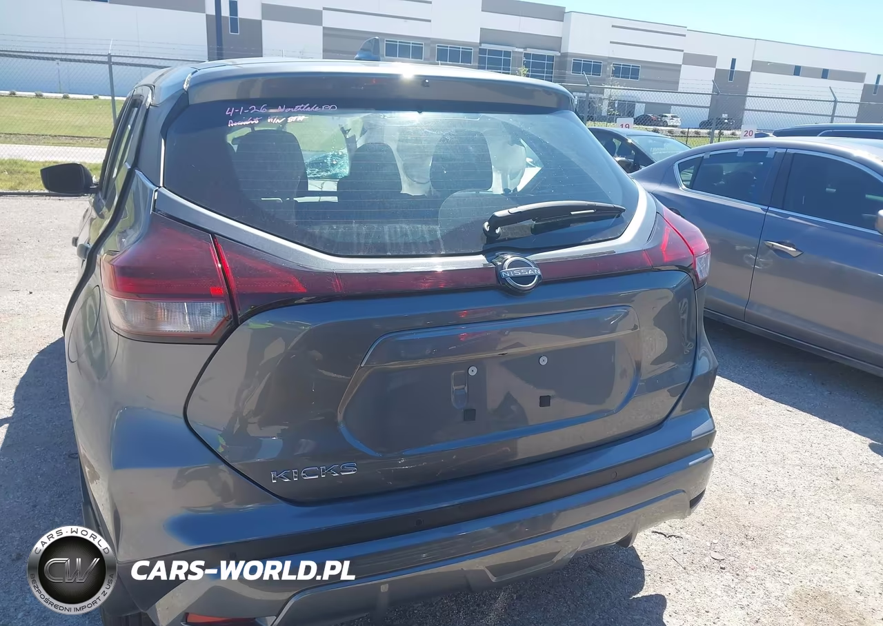2025 Nissan Kicks Play S VIN:3N1CP5BV2SL500331 - 15