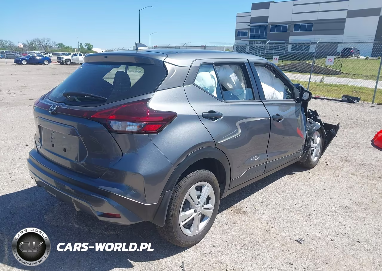 2025 Nissan Kicks Play S VIN:3N1CP5BV2SL500331 - 4